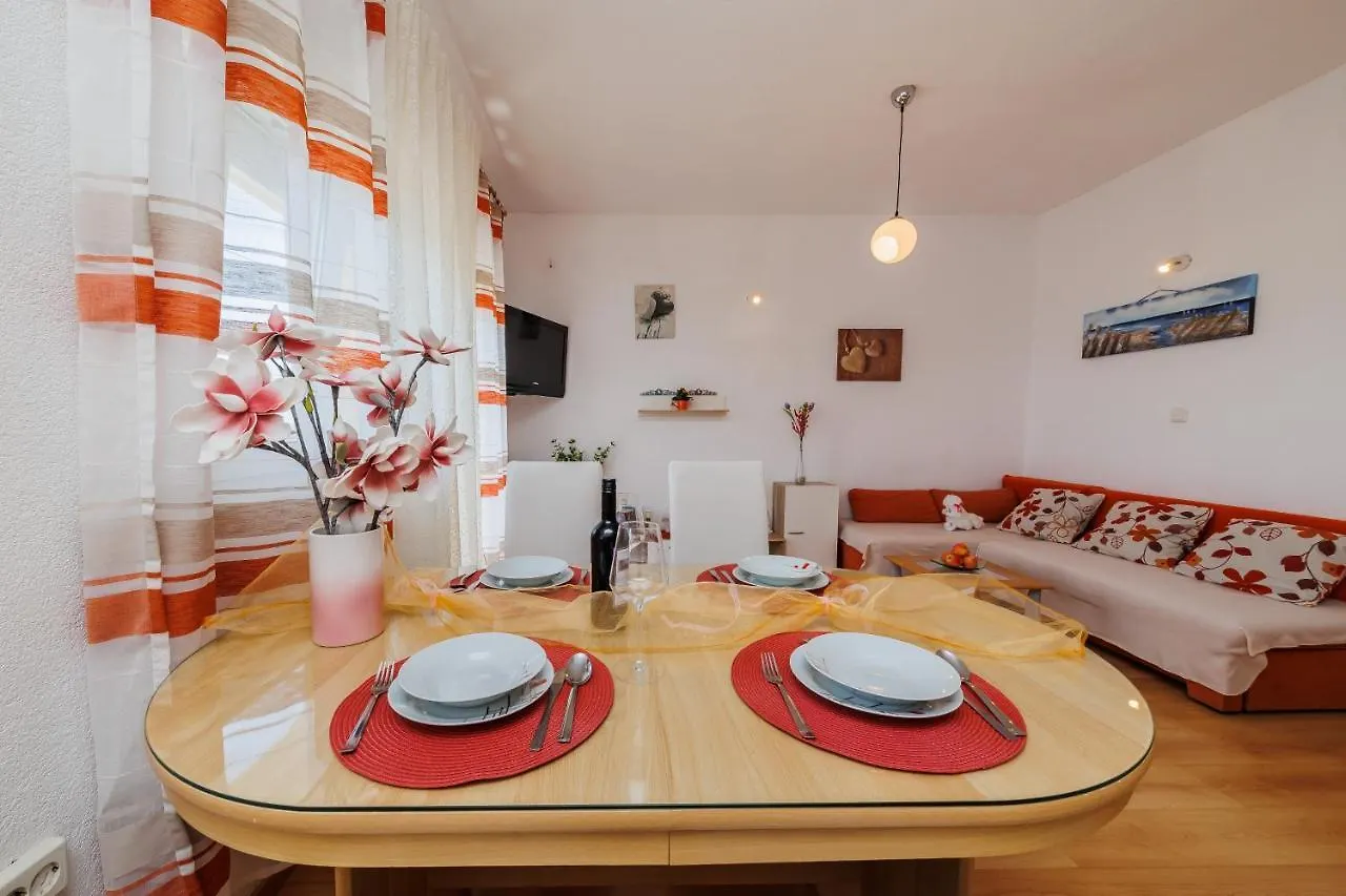 Apartment Apartman Marija Kastela